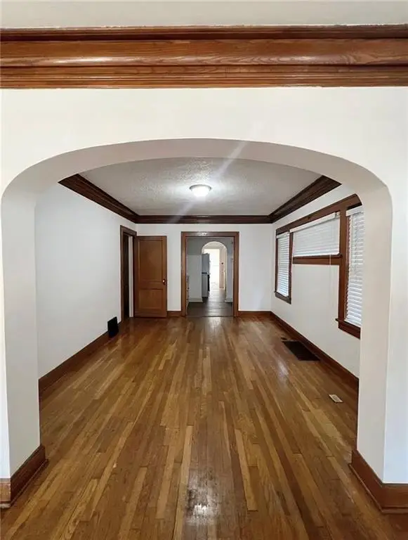 842 Barnett Avenue, Kansas City, KS 66101 - Image #3