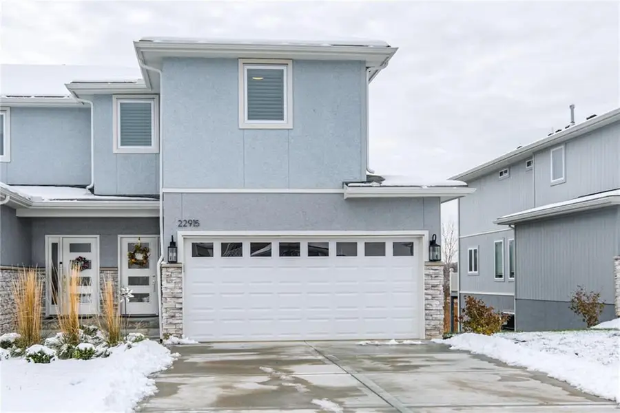 22915 W 72nd Terrace, Shawnee, KS 66227 - #2