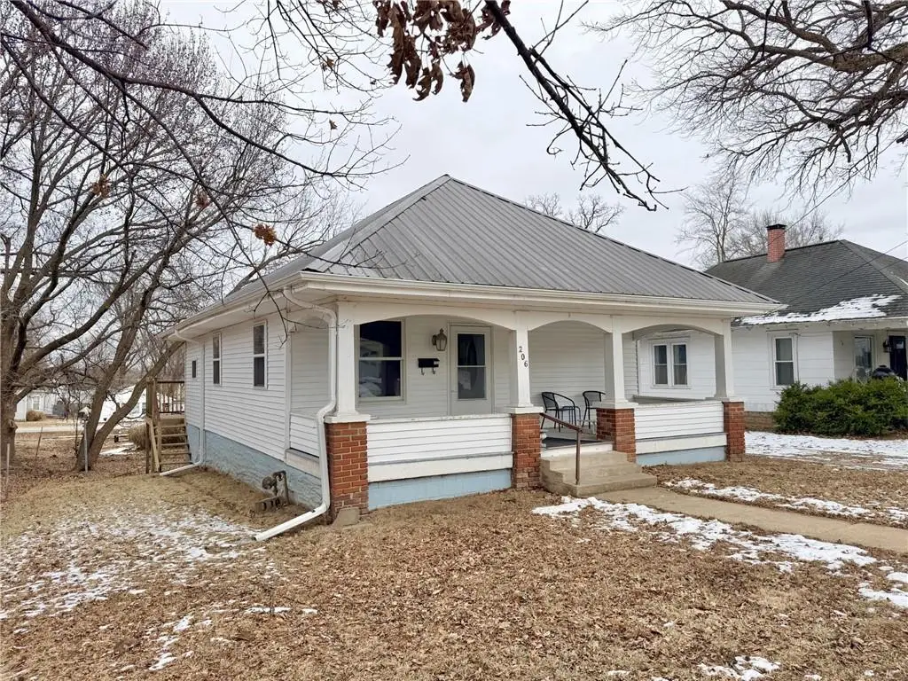 206 Debolt Street, Trenton, MO 64683 - #1