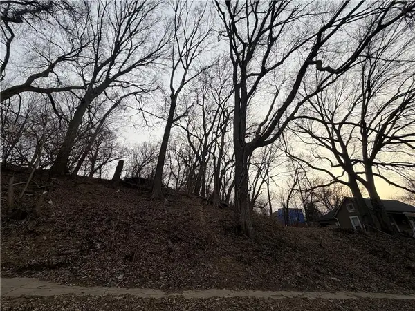 522 E Colorado Street, St Joseph, MO 64504