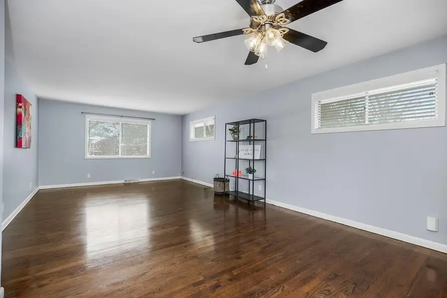 4542 W 50th Street, Roeland Park, KS 66205 - #2