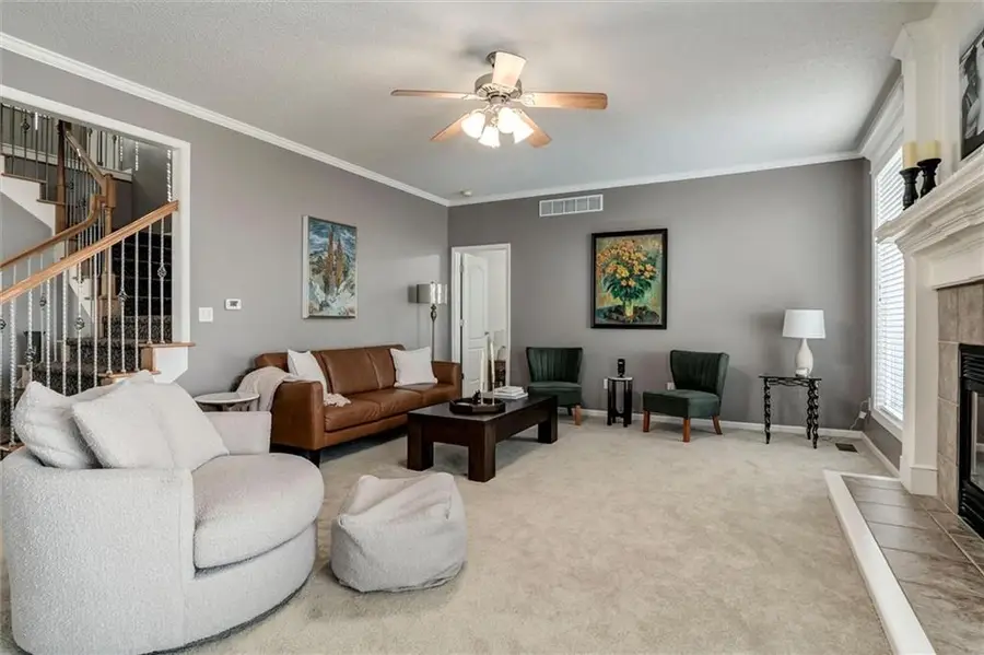 13721 Parkhill Street, Overland Park, KS 66221 - #2