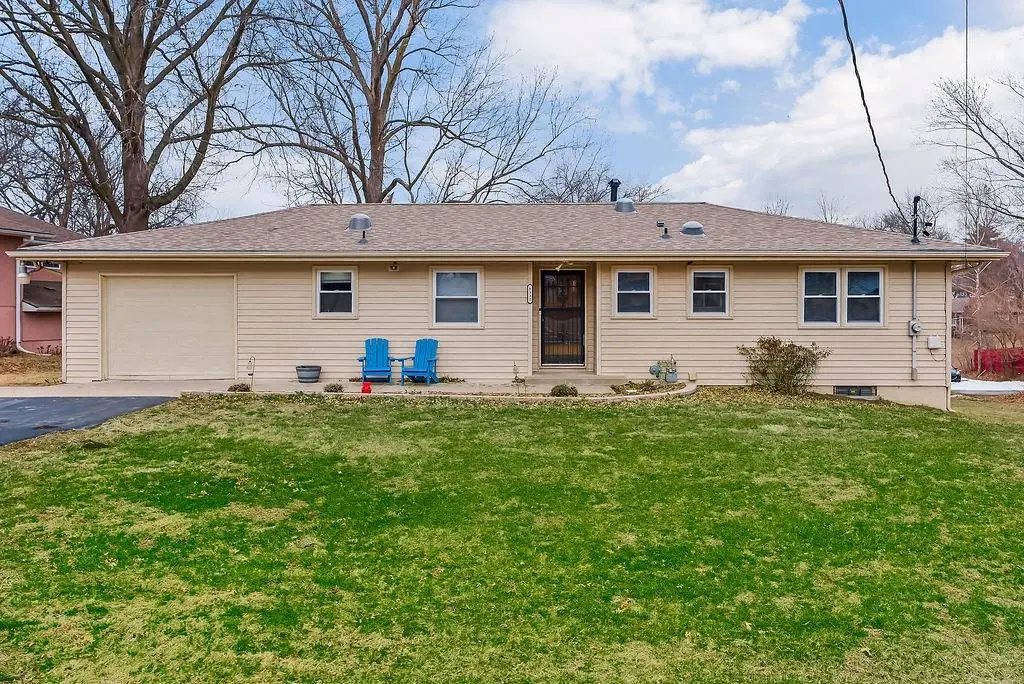 8332 Georgia Avenue, Kansas City, KS 66109 - #1