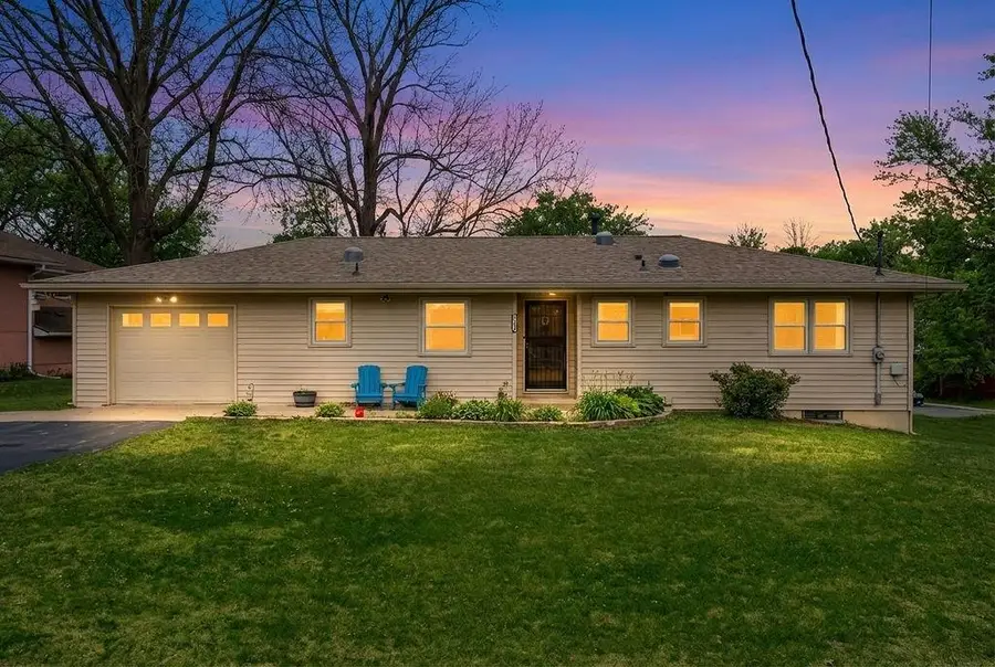 8332 Georgia Avenue, Kansas City, KS 66109 - #2