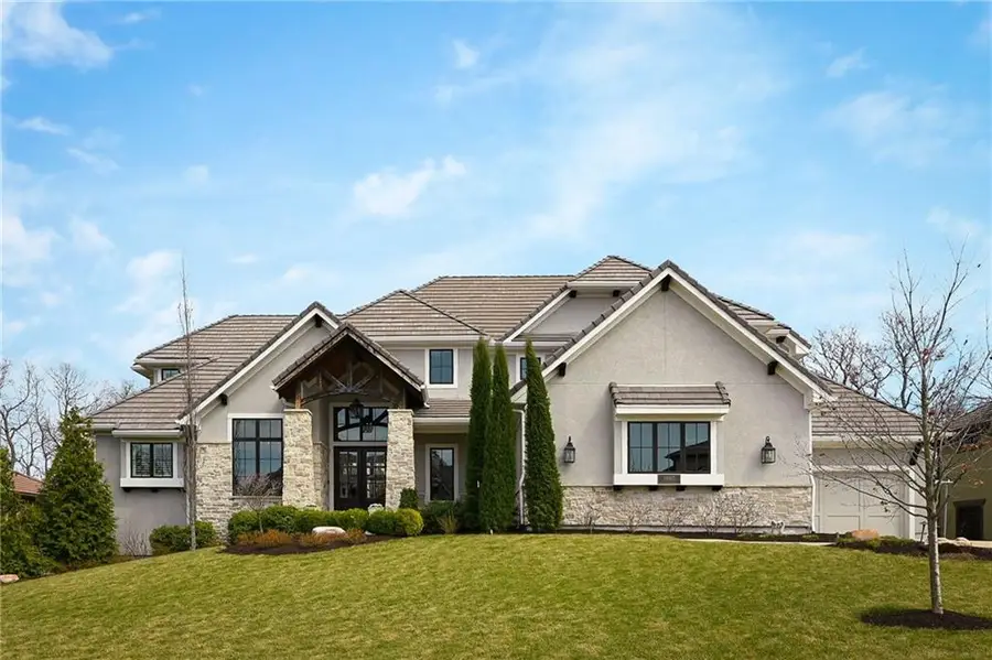 14615 Linden Street, Overland Park, KS 66224 - #2