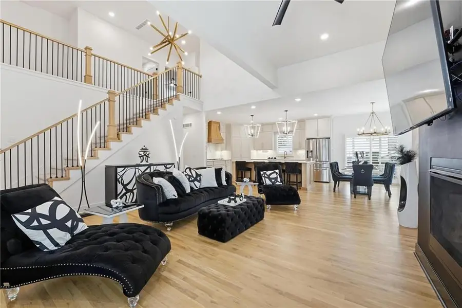 9702 NW 75th Street, Weatherby Lake, MO 64152 - #2