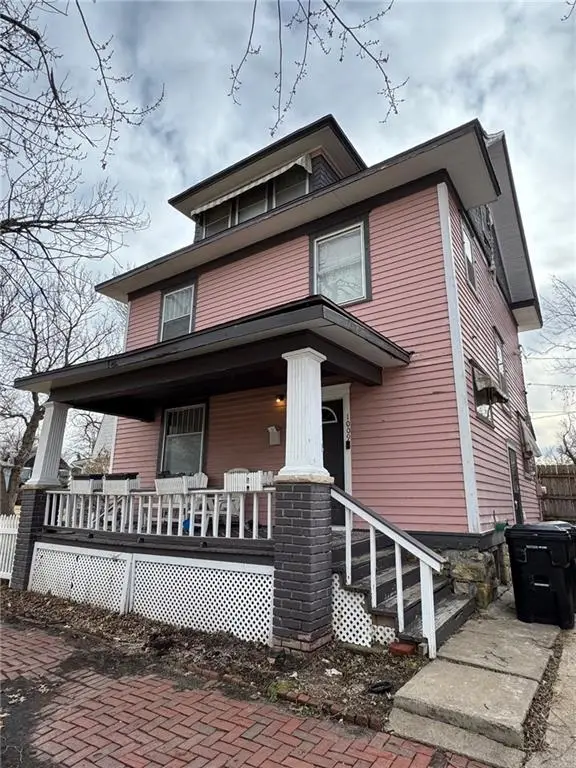 1009 SW Huntoon Street, Topeka, KS 66604 - #2