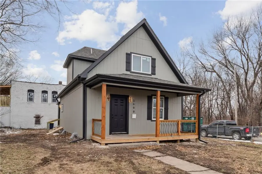 2600 Cleveland Avenue, Kansas City, MO 64127 - #2