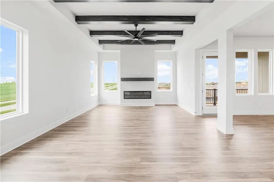 1583 Grayhawk Drive, Basehor, KS 66007 - Image #3