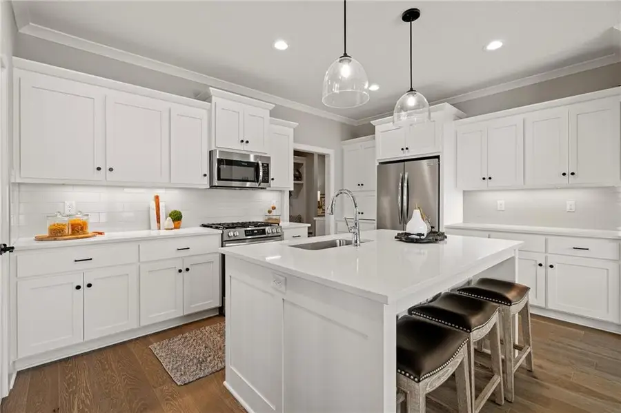 8279 Brockway Street, Lenexa, KS 66220 - #3