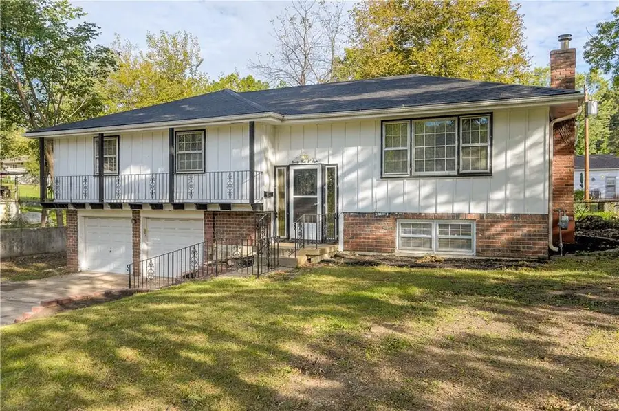 9408 E 81st Terrace, Raytown, MO 64138 - #2