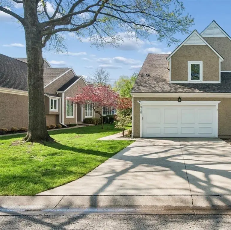 6725 W 126 Court, Leawood, KS 66209 - #1