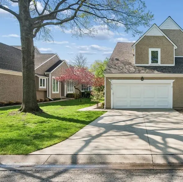 6725 W 126 Court, Leawood, KS 66209