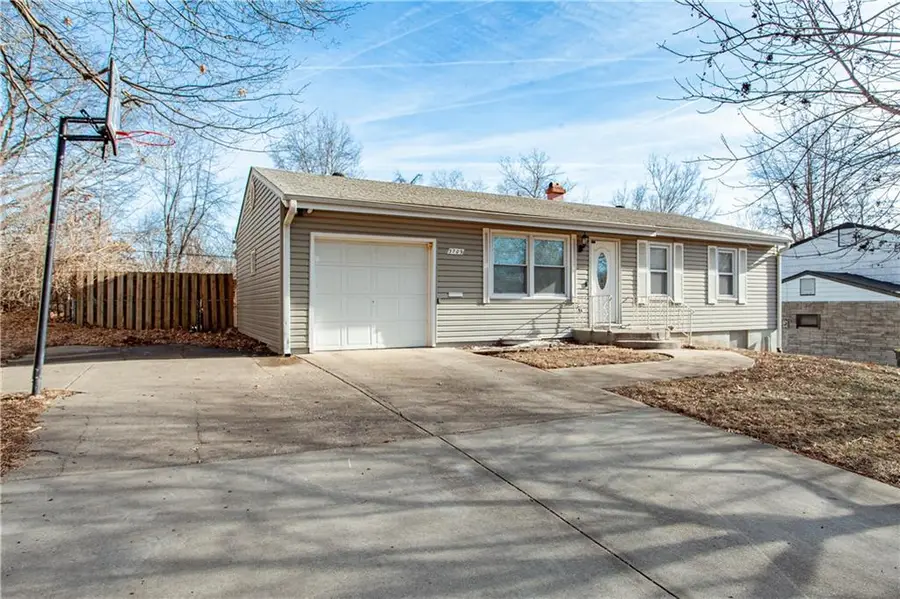 3709 S Main Street, Independence, MO 64055 - Image #2