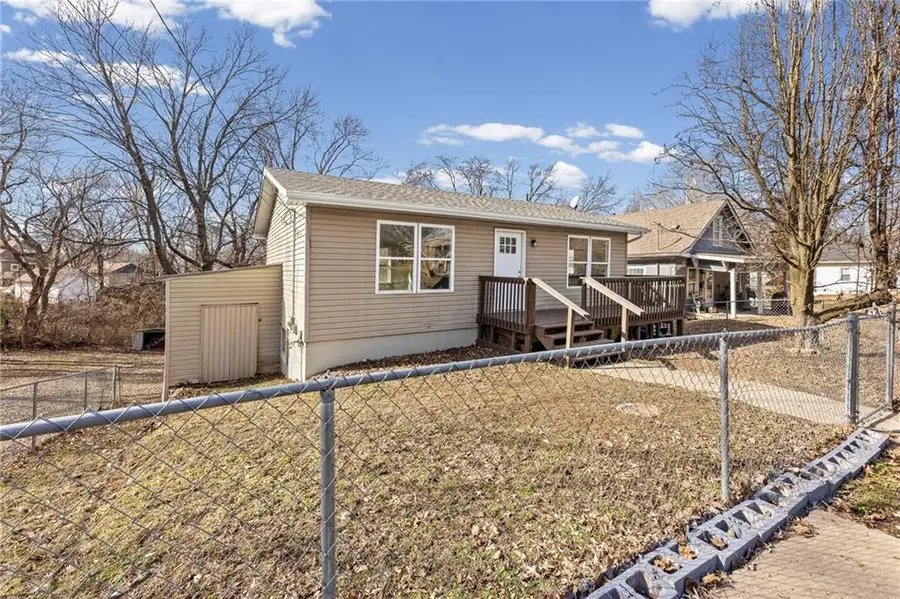 728 N Fuller Street, Independence, MO 64050 - #2