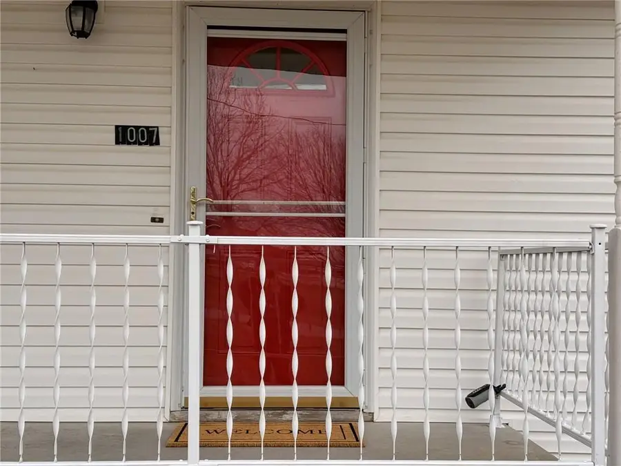 1007 N Main Street, Diamond, MO 64840 - #3