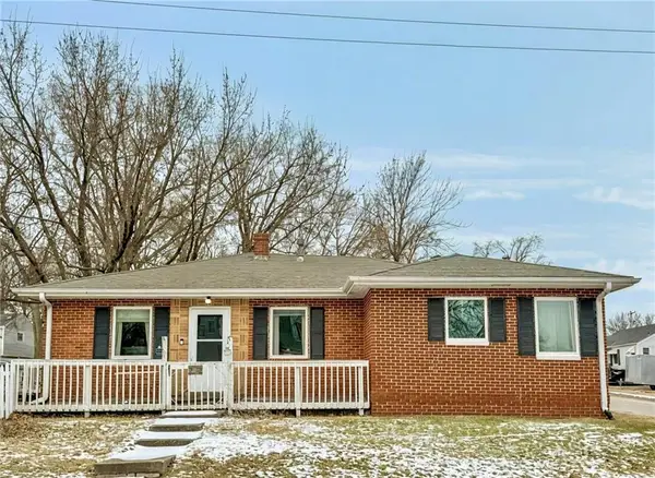 320 W Edwards Street, Maryville, MO 64468