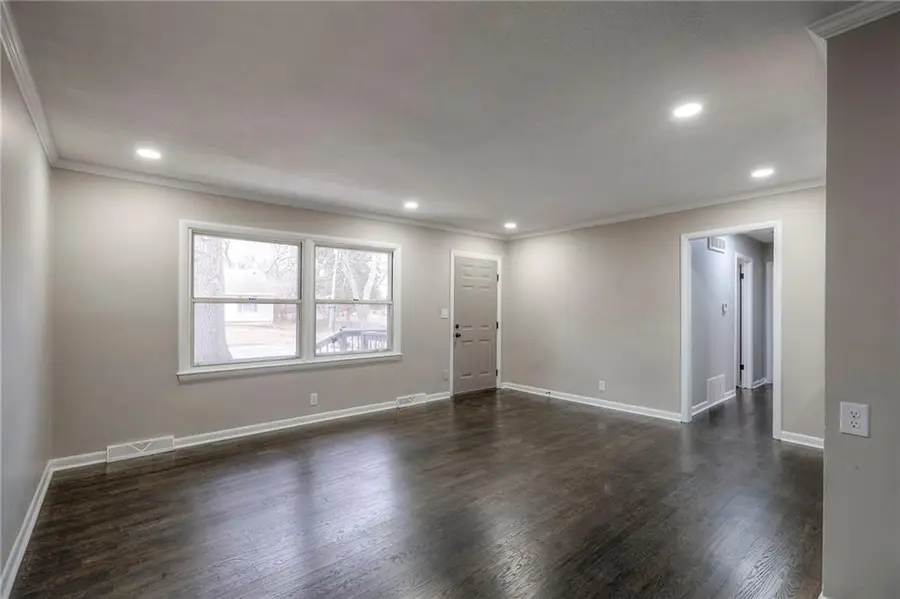 8819 E 80th Terrace, Raytown, MO 64138 - #2