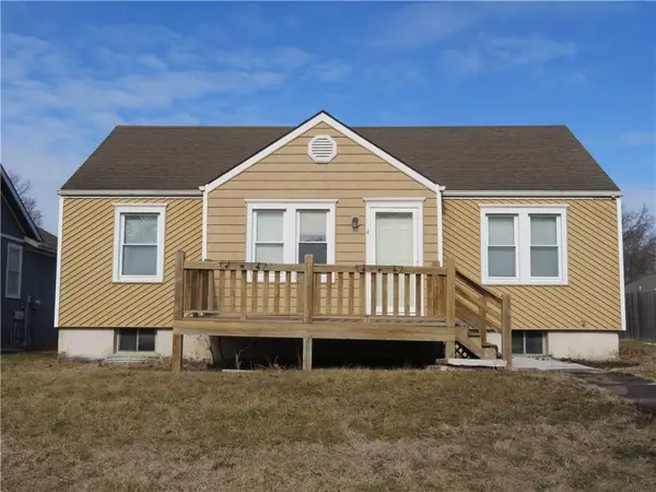 4 E Virginia Street, Paola, KS 66071