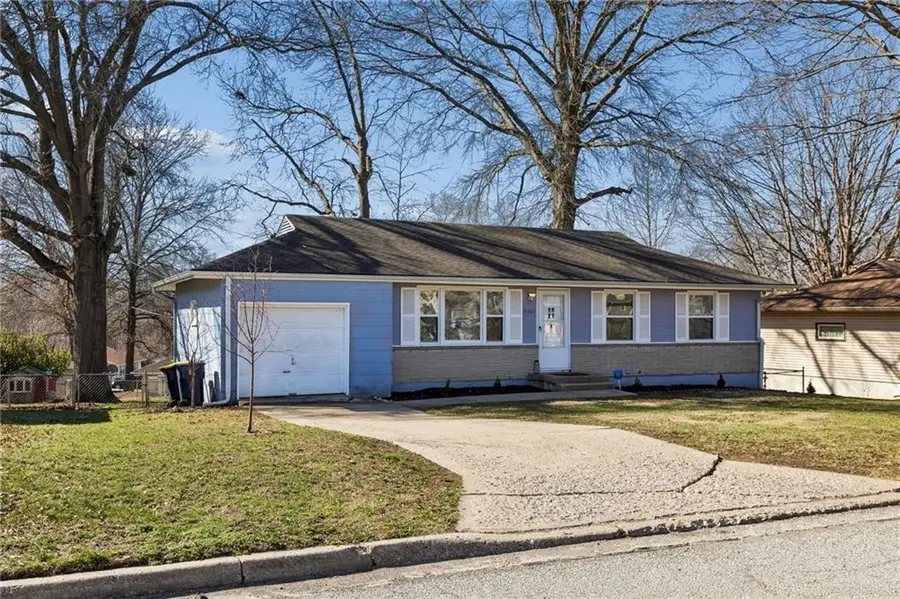 5301 NE 42nd Terrace, Kansas City, MO 64117 - #2