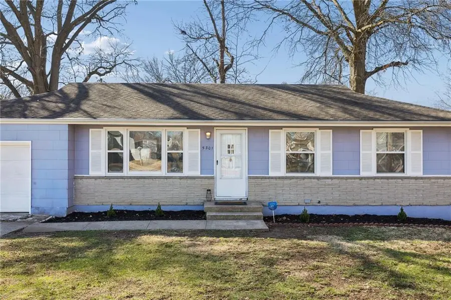 5301 NE 42nd Terrace, Kansas City, MO 64117 - #3