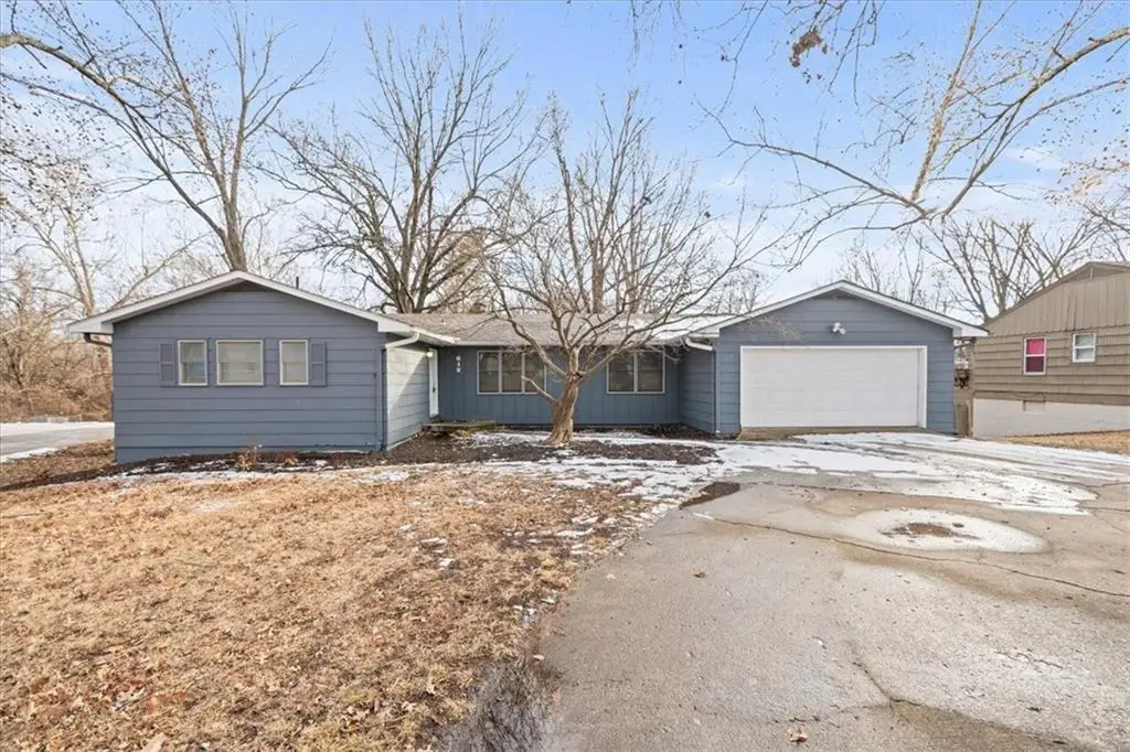 612 Christopher Street, Warrensburg, MO 64093 - #1