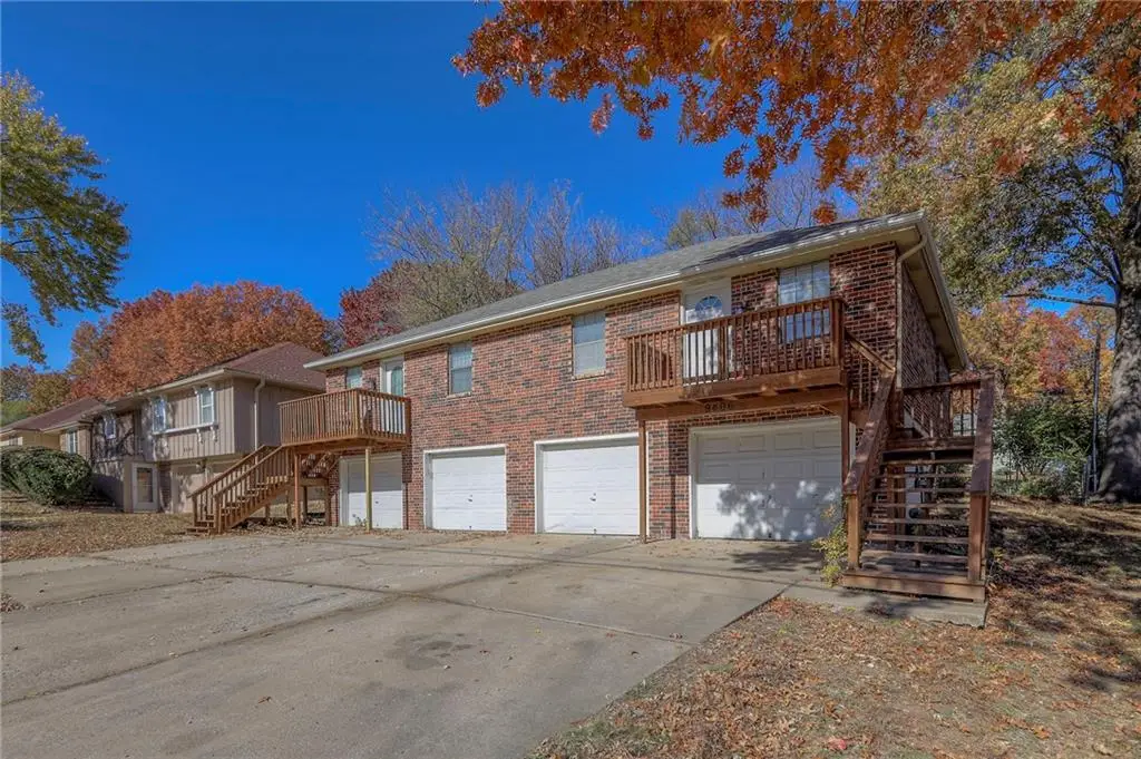 9404-9406 E 83 Street, Raytown, MO 64138 - #1