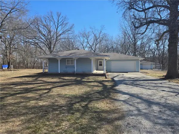 3857 NE Cr 1763 Road, Butler, MO 64730