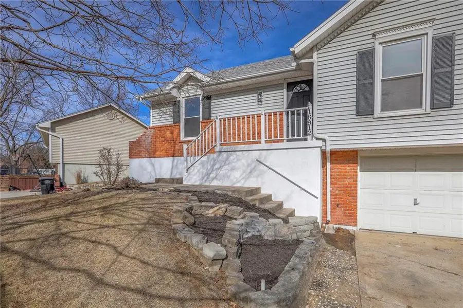 16912 E 4th Terrace, Independence, MO 64056 - #3