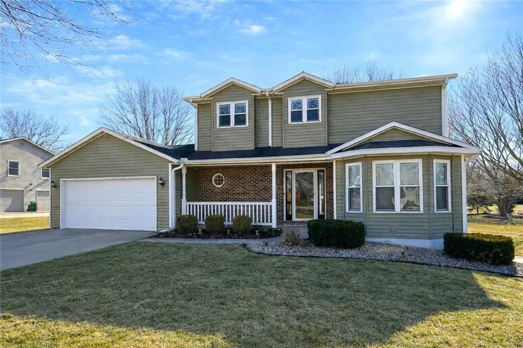 822 W Edwards Street, Maryville, MO 64468 - #1