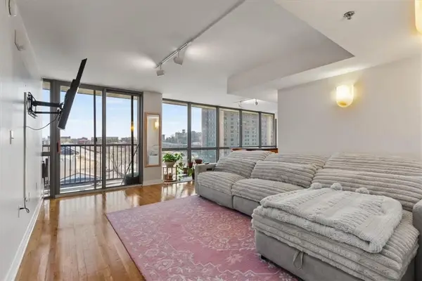 600 Admiral Boulevard #904, Kansas City, MO 64106