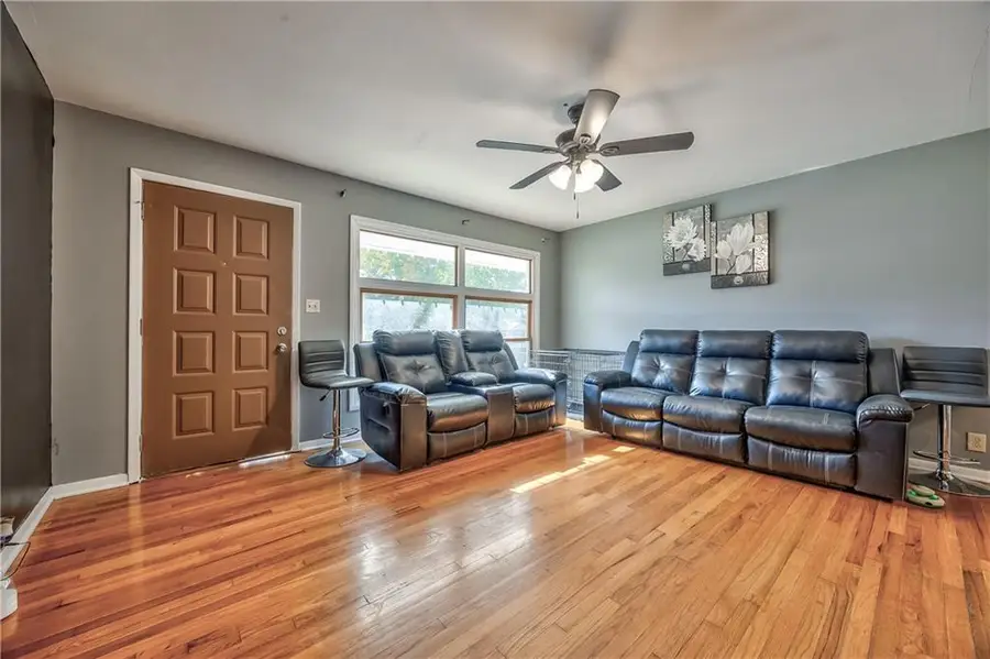 9800 E 81st Terrace, Raytown, MO 64138 - #3