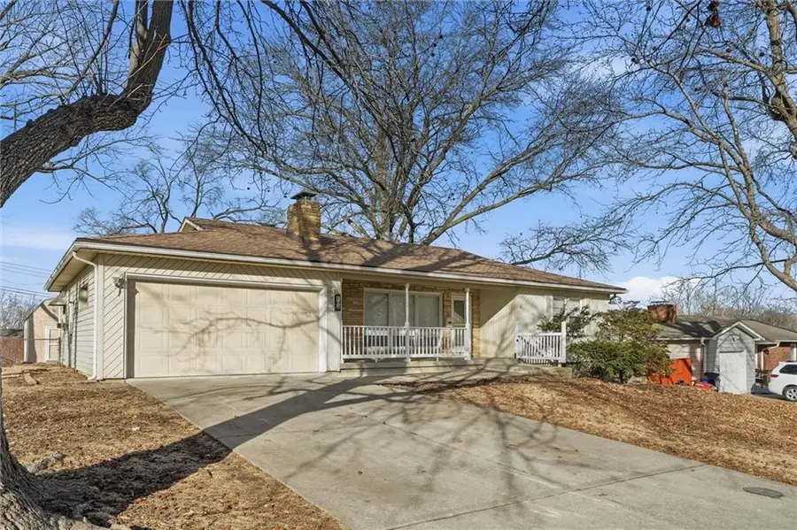 102 NW 65th Street, Gladstone, MO 64118 - Image #3