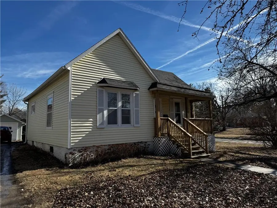 133 S Mulberry Street, Maryville, MO 64468 - #2