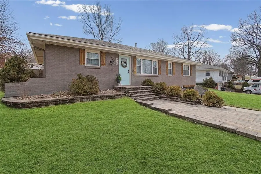 920 SW 14th Street Terrace, Blue Springs, MO 64015 - #3