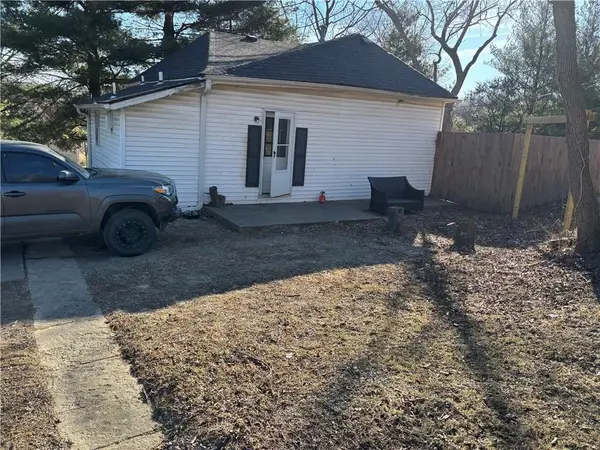 4502 Orchard Road, St Joseph, MO 64506