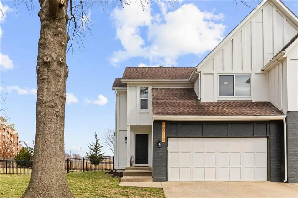 10710 W 115th Street, Overland Park, KS 66210 - #1