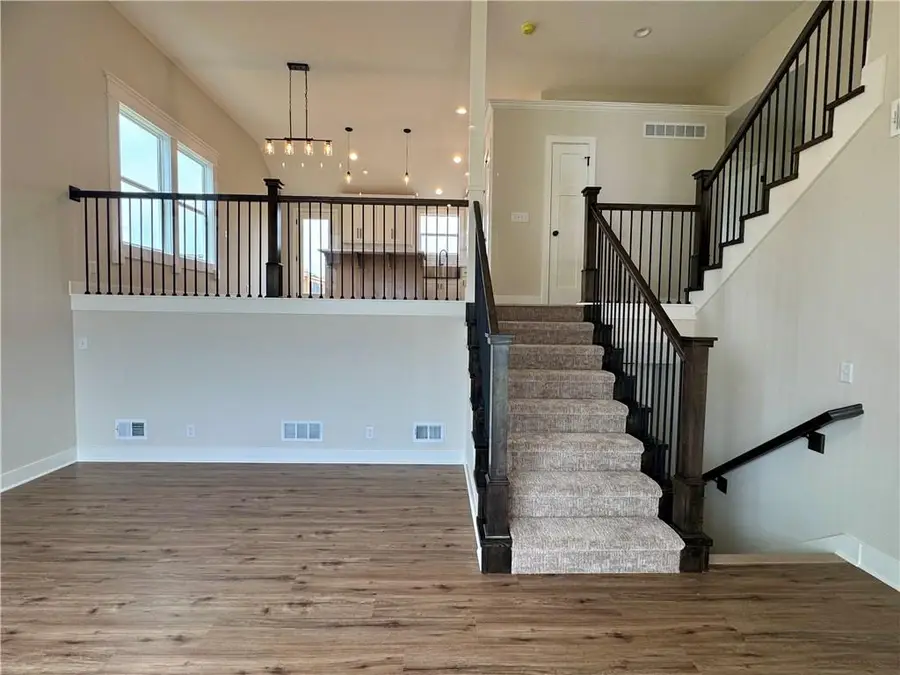 15611 Sheridan Court, Basehor, KS 66007 - #3