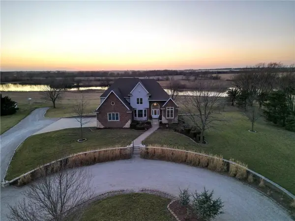 4631 S Country Club Road, Chanute, KS 66720