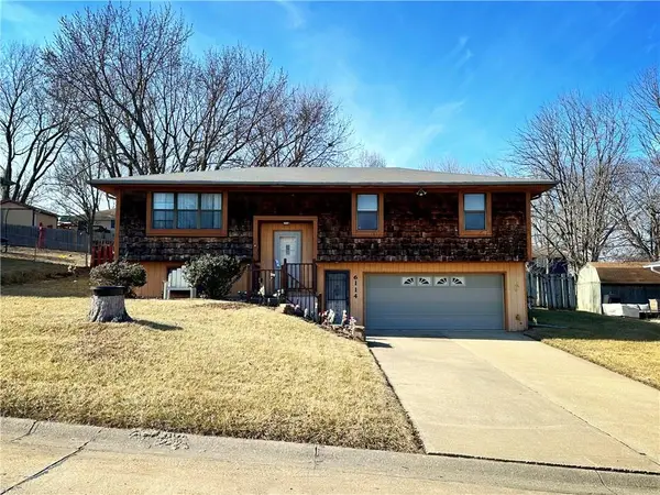 6114 N 28th Street Terrace, Country Club, MO 64505