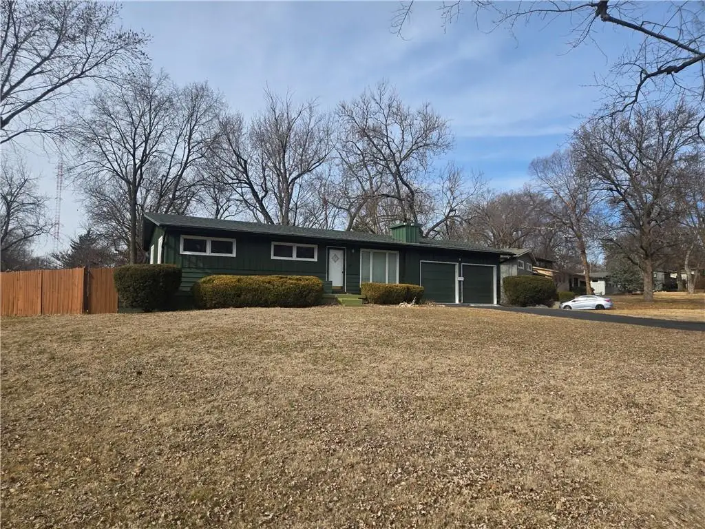 8014 Falmouth Street, Prairie Village, KS 66208 - #1