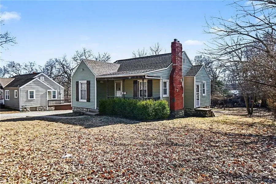 9201 E 68th Terrace, Raytown, MO 64133 - #3