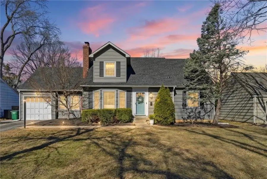 4500 W 54th Street, Roeland Park, KS 66205 - #2