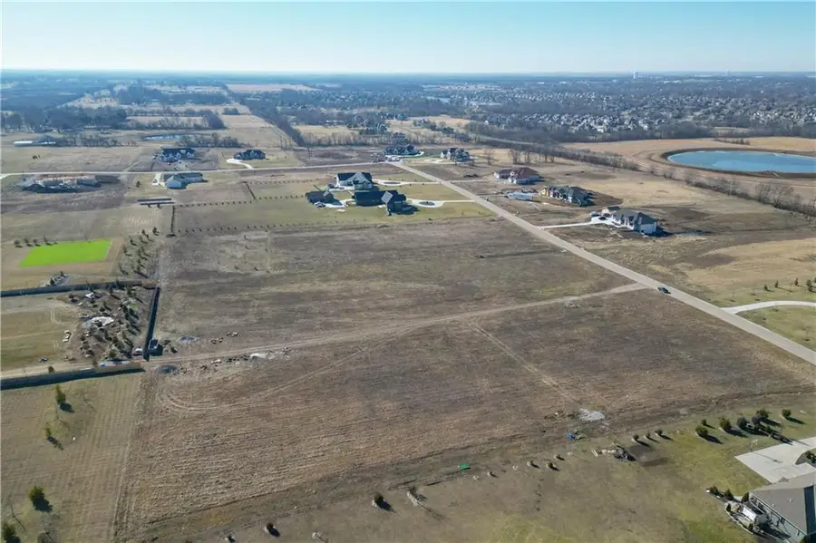 10411 Windsor Drive, Lees Summit, MO 64086 - #3