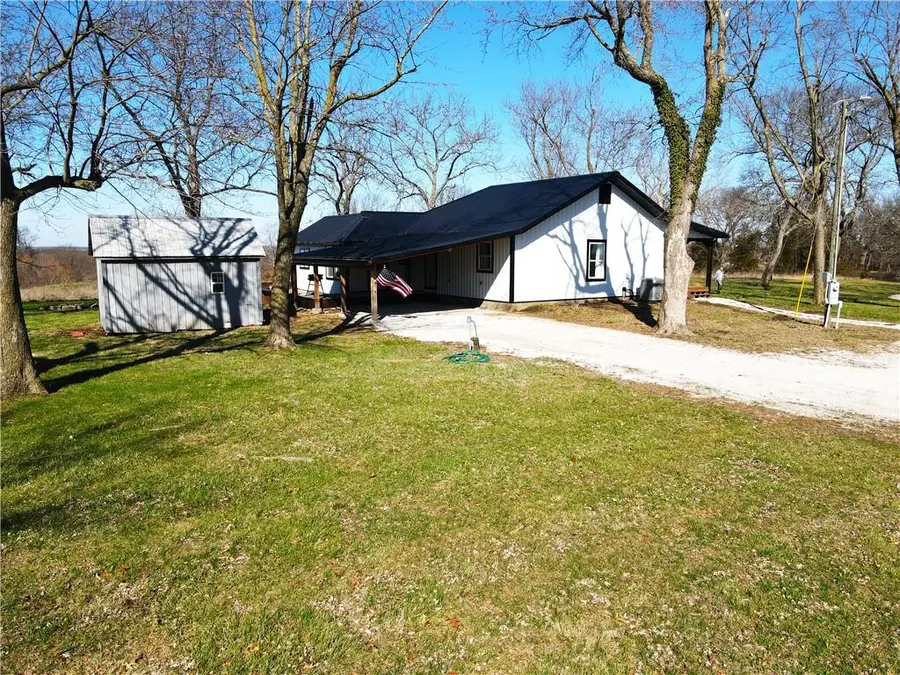 786 NW 100th Road, Centerview, MO 64040 - #2