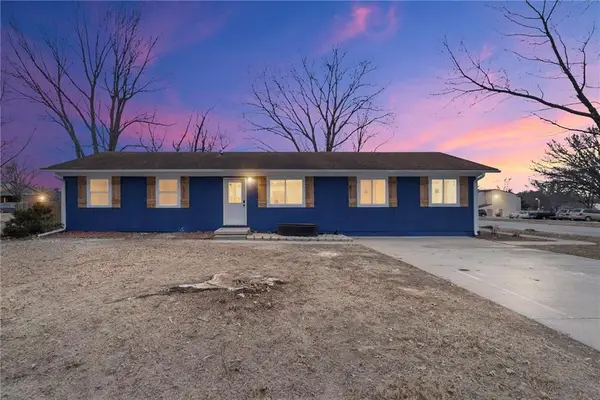 245 N Pine Street, Garnett, KS 66032