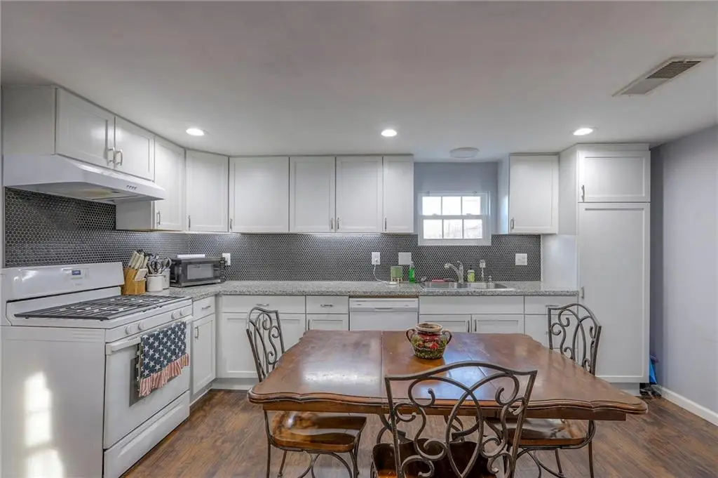 5127 Rinker Road, Kansas City, MO 64129 - #1