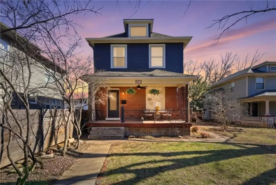 4013 Clark Avenue, Kansas City, MO 64111 - #2