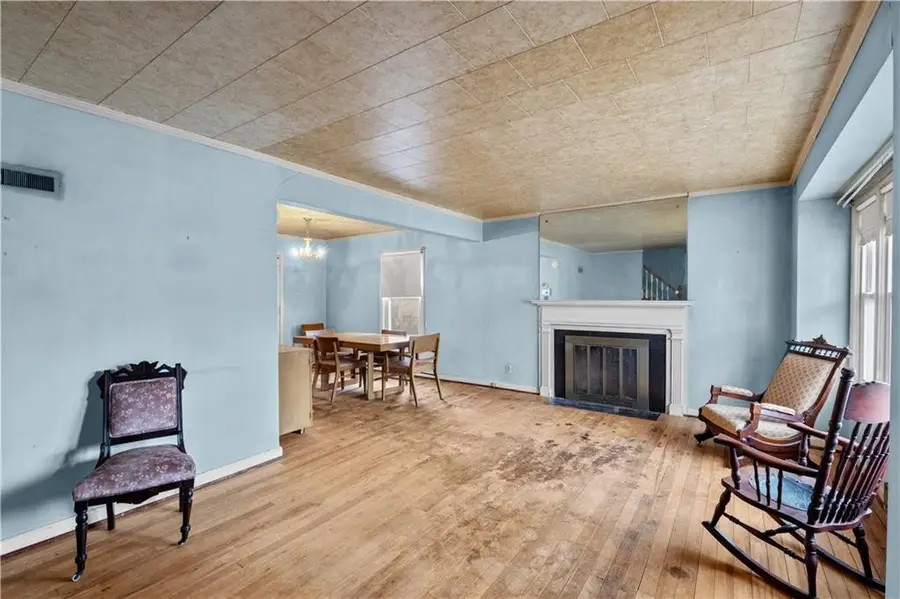 8111 Ward Parkway Plaza, Kansas City, MO 64114 - #3