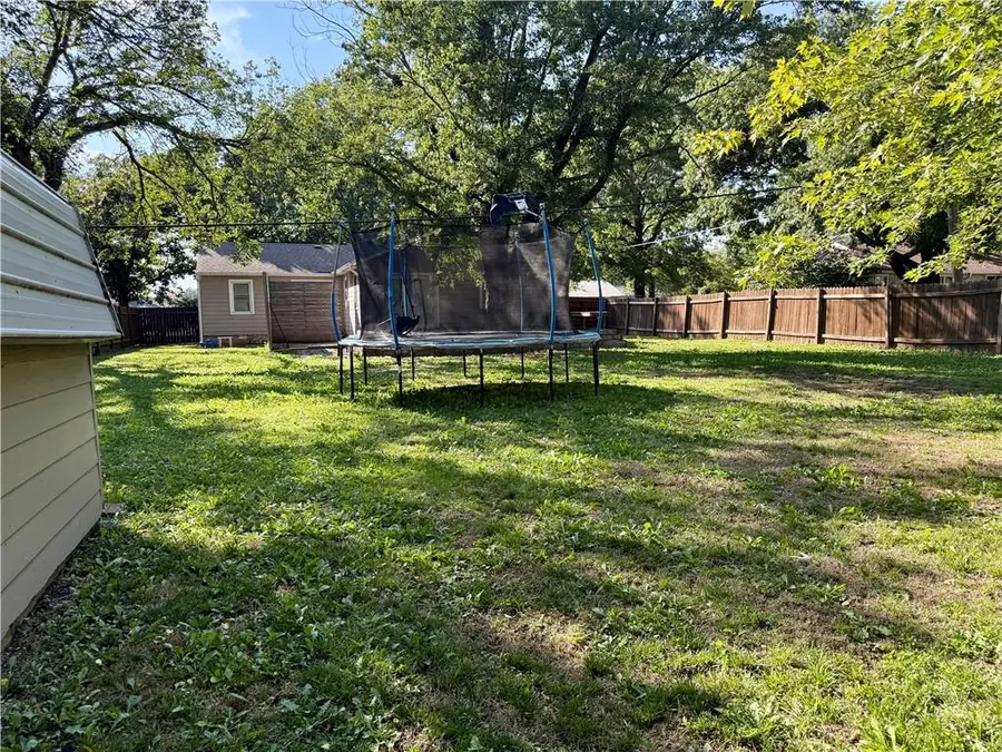 711 Conger Avenue, Burlington, KS 66839 - #3